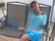 Збільшила все, що тільки можна: Модель витратила тисячі доларів, щоб стати живою лялькою, але тепер лише лякає людей у соцмережах (фото)